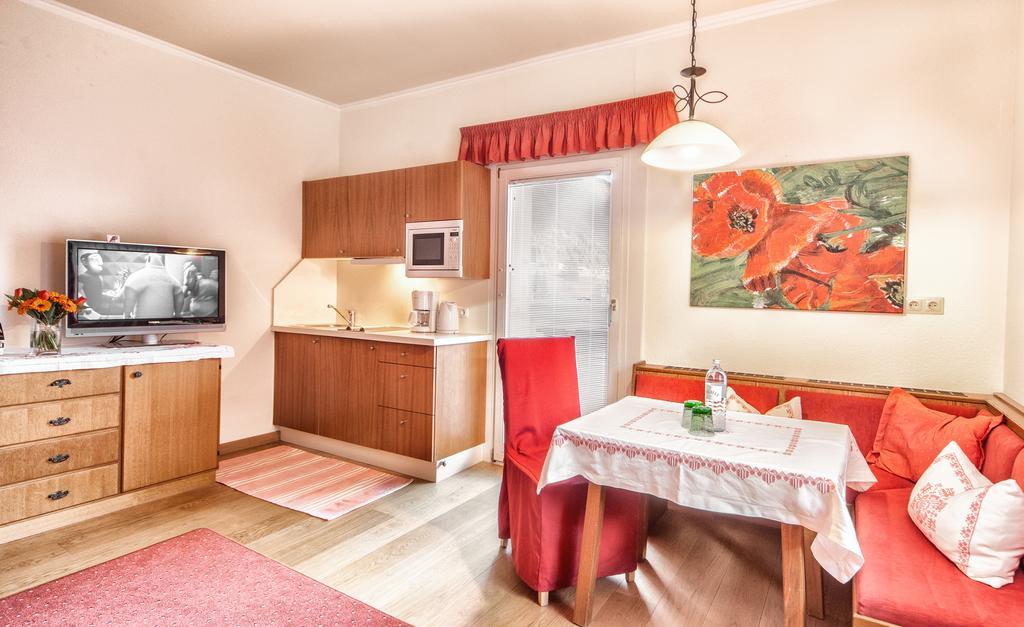 Kraners Alpenhof Bio Bed And Breakfast Pension Weissensee Ngoại thất bức ảnh