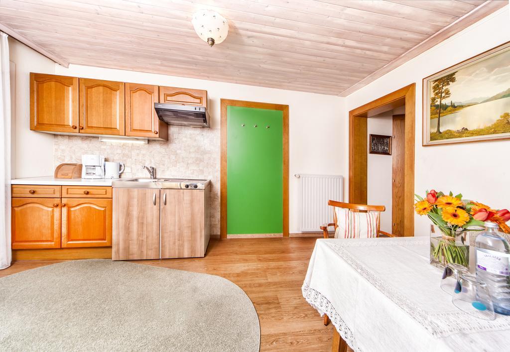 Kraners Alpenhof Bio Bed And Breakfast Pension Weissensee Ngoại thất bức ảnh