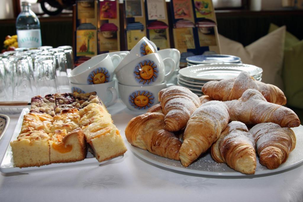 Kraners Alpenhof Bio Bed And Breakfast Pension Weissensee Ngoại thất bức ảnh
